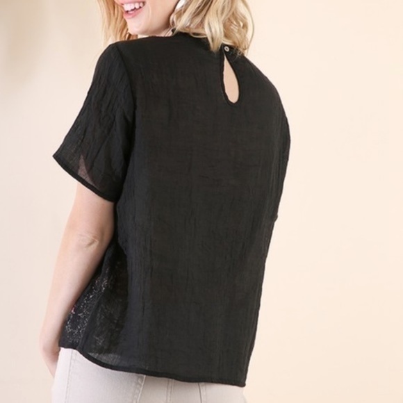 Floral Embroidered Top - Picture 3 of 4